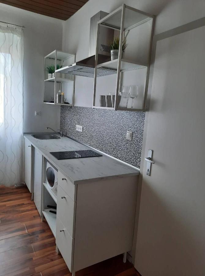 Das Tulpen Apartment ヴァイデン・アム・ゼー エクステリア 写真